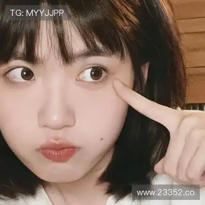 刘英